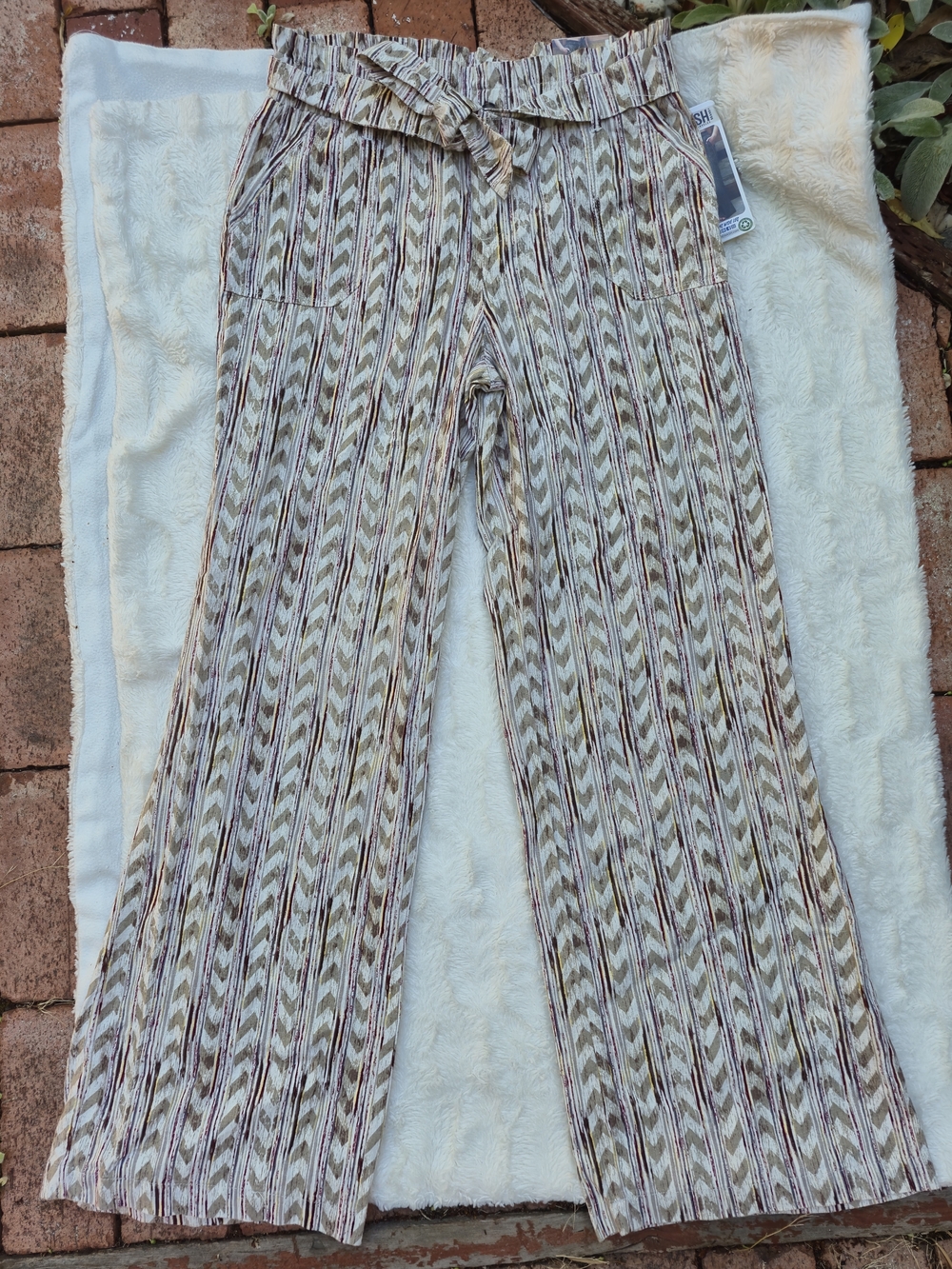Rewash Printed Wide-Leg Pants in Cream, Brown & Olive